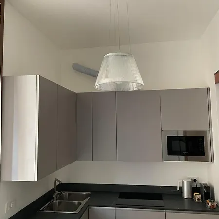 In Brera_65m²_a/c_self Check-in_smart Tv_kitchen 公寓